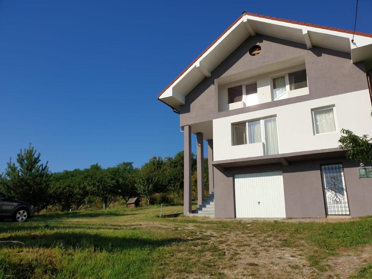 דירות אלבה לוליה Lidia House מראה חיצוני תמונה
