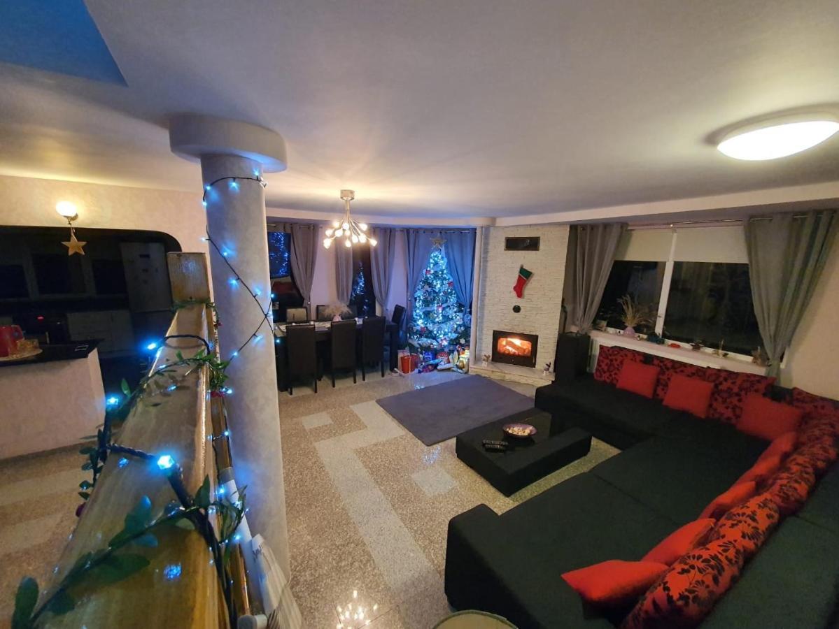 דירות אלבה לוליה Lidia House מראה חיצוני תמונה